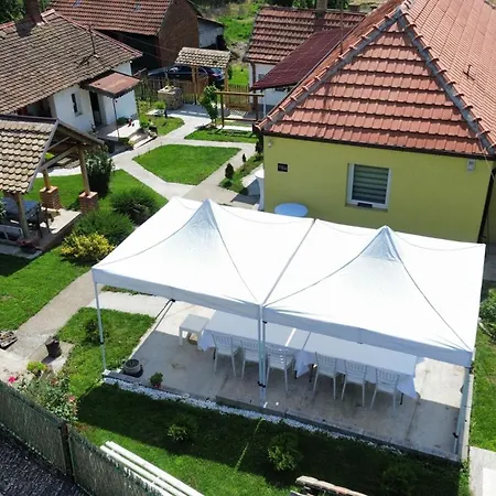 Cajica Avlija Prázdninový dům *