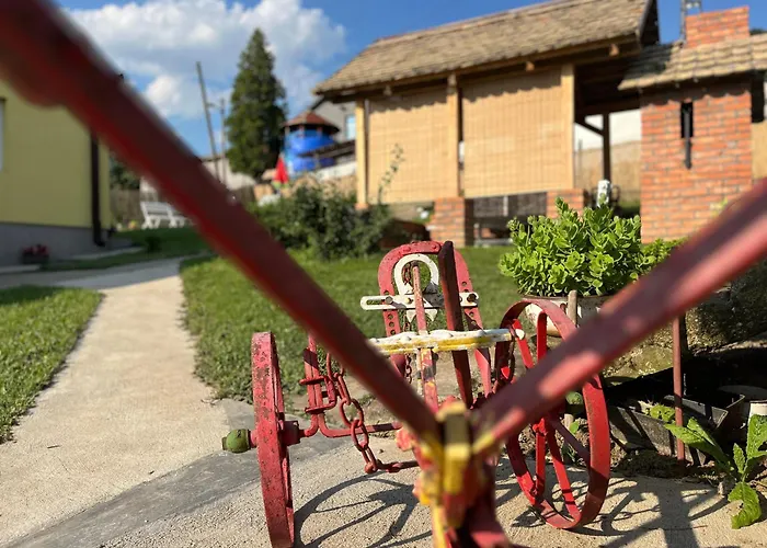 Cajica Avlija Obrenovac (Belgrade)